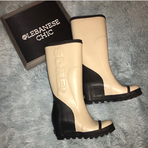 Sorel Shoes - New Size 8.5 Sorel Rain Boots